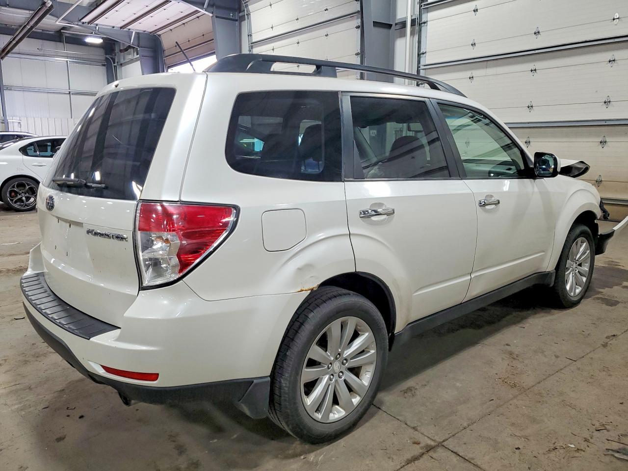 2011 SUBARU FORESTER