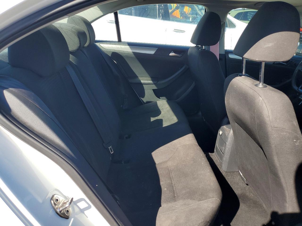 2015 VOLKSWAGEN JETTA