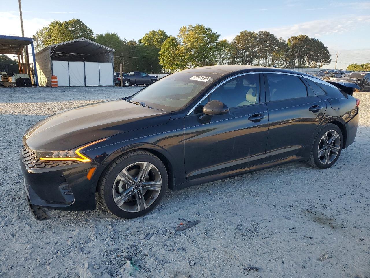 2022 KIA K5