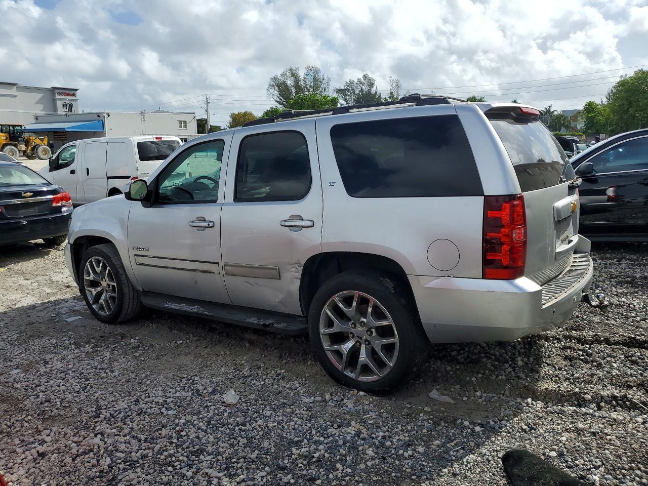 2014 CHEVROLET Tahoe