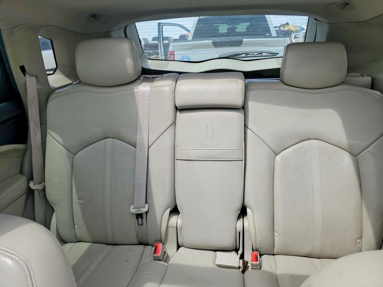 2011 CADILLAC SRX