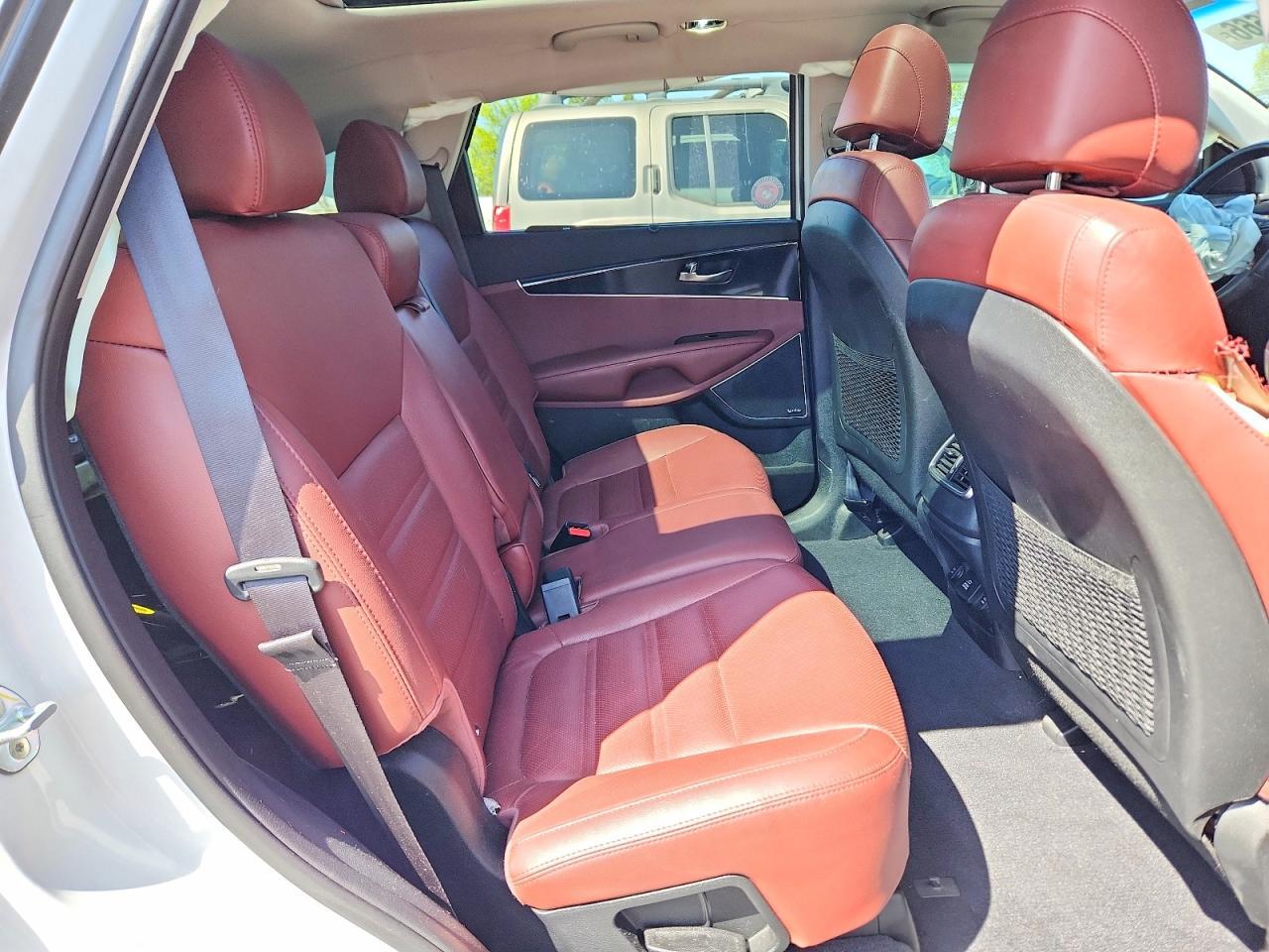 2017 KIA SORENTO