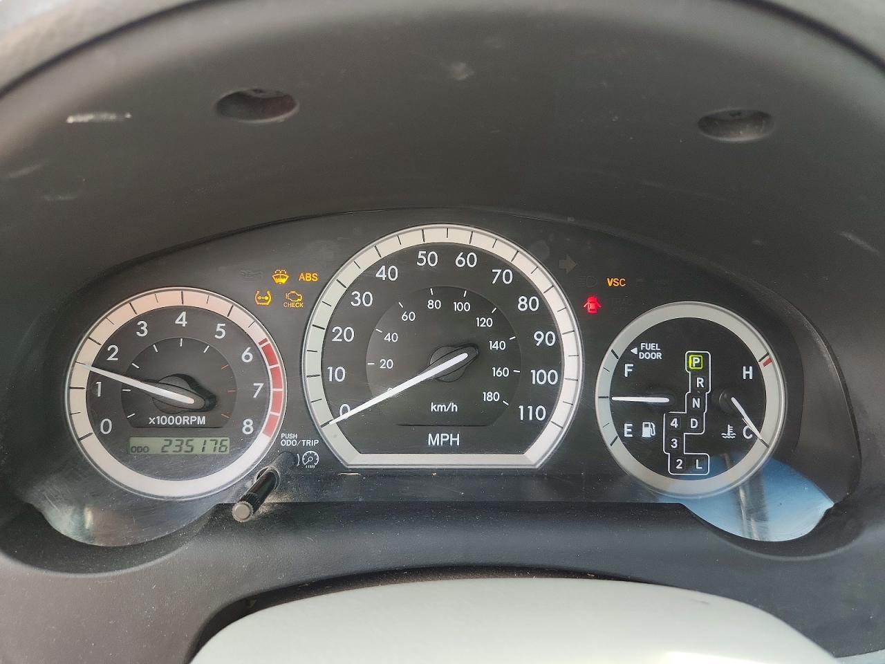 2005 TOYOTA SIENNA