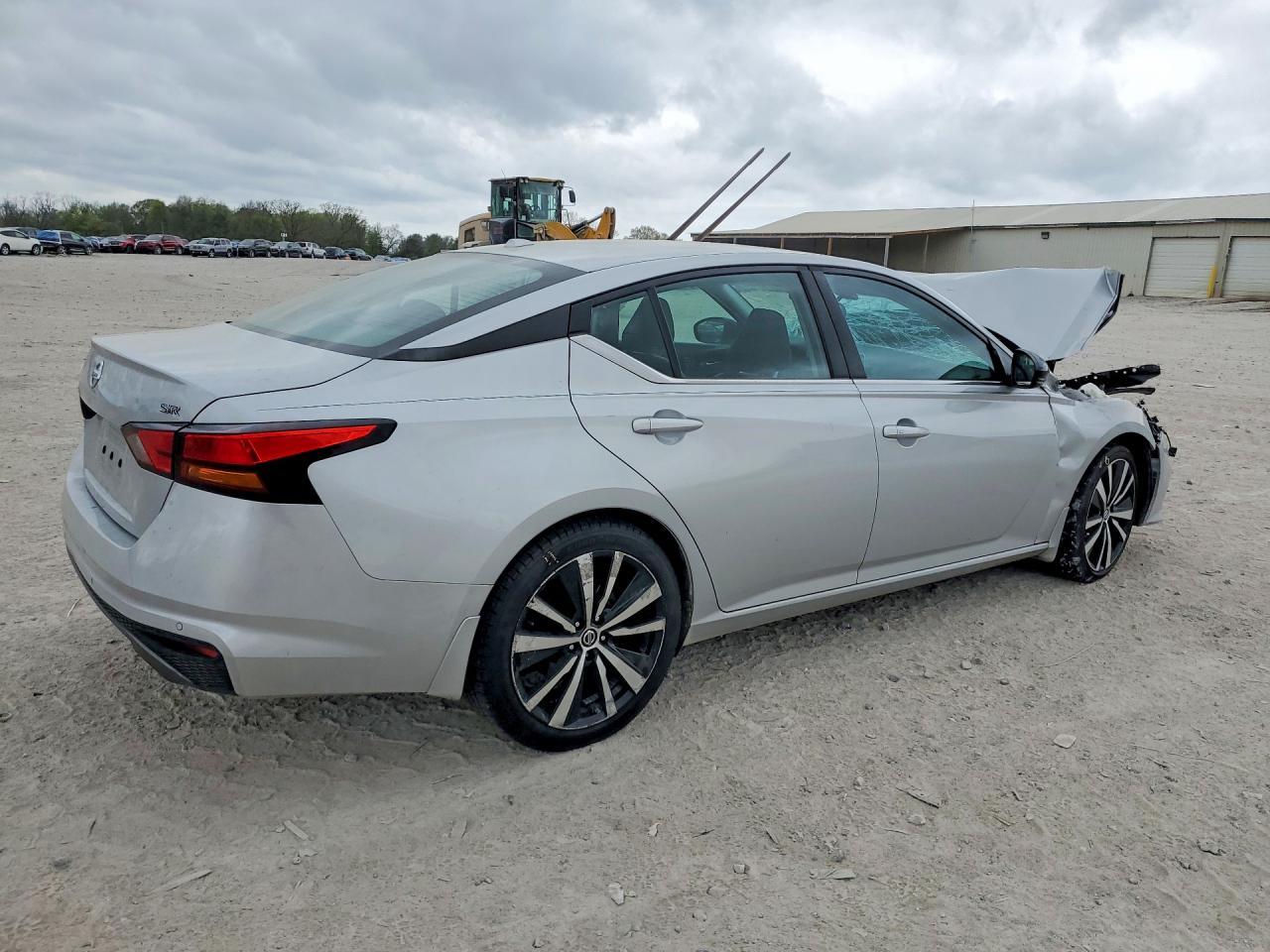 2021 NISSAN ALTIMA