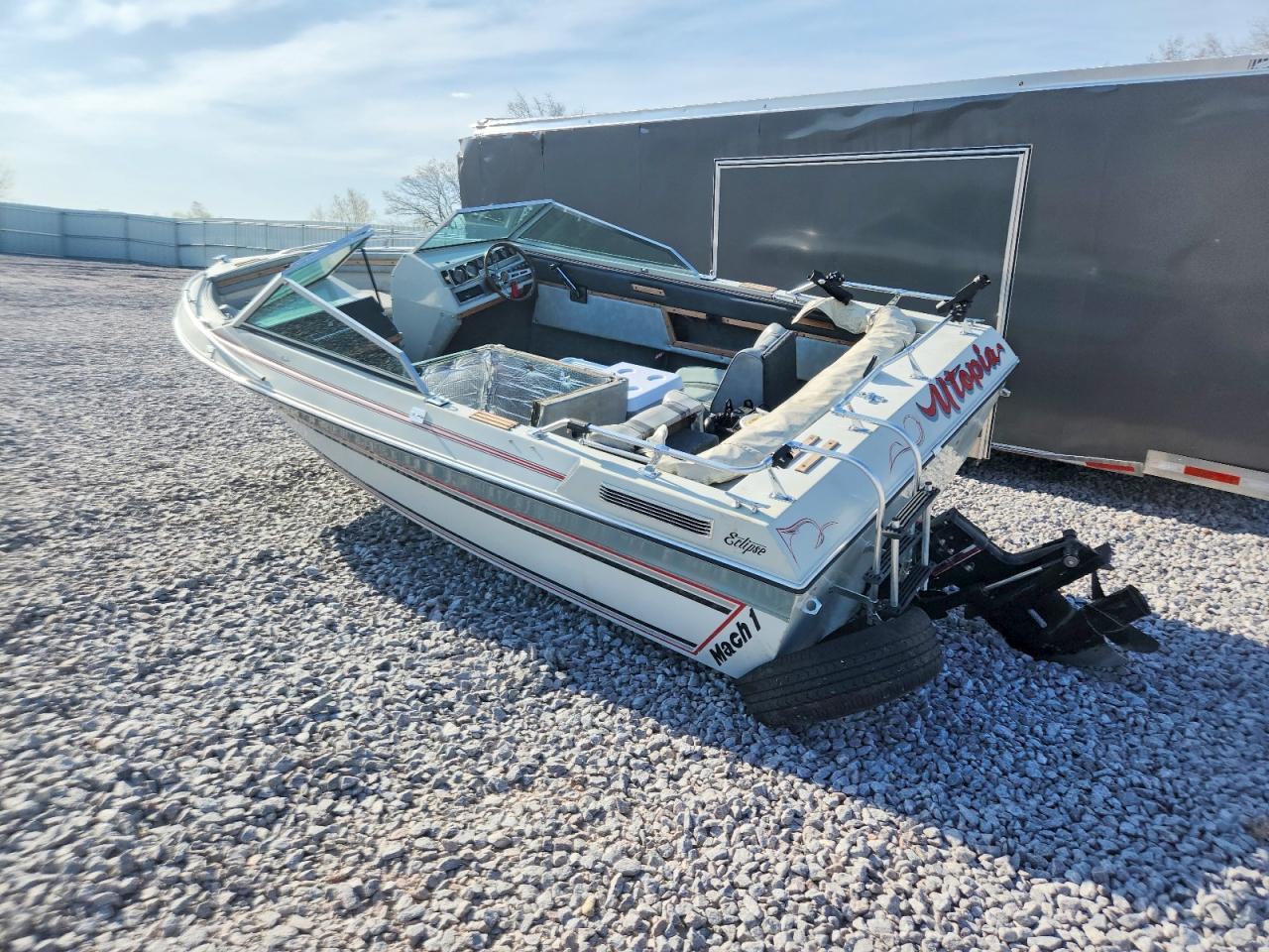 1985 Mach 1 Mv2000 Boat