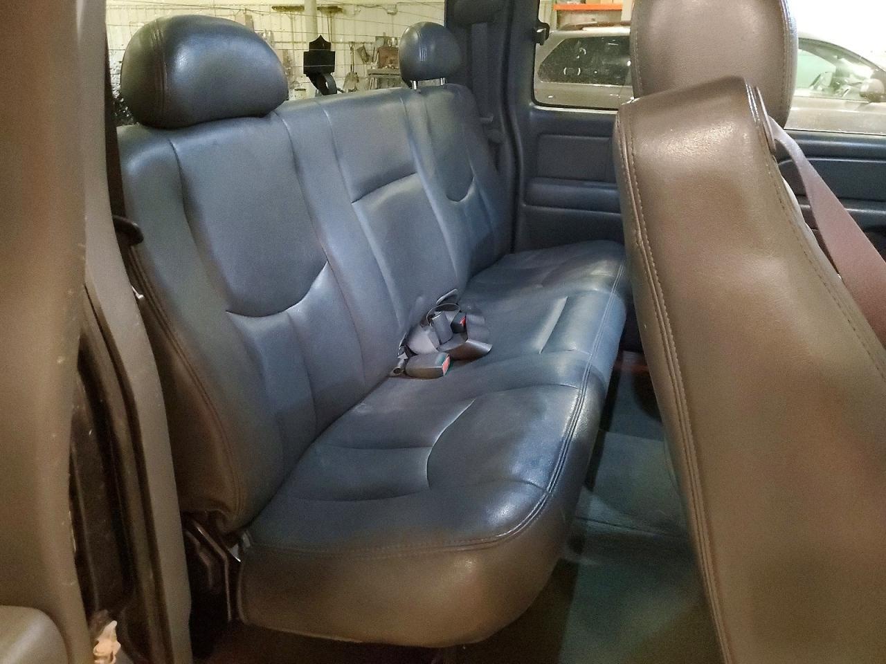 2004 CHEVROLET Silverado