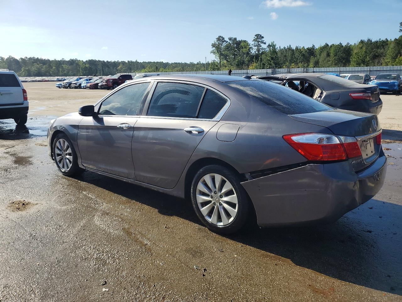 2015 HONDA ACCORD