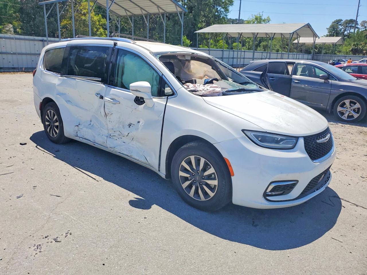 2021 CHRYSLER Pacifica