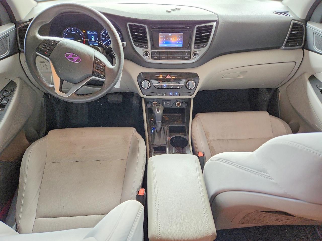 2017 HYUNDAI TUCSON