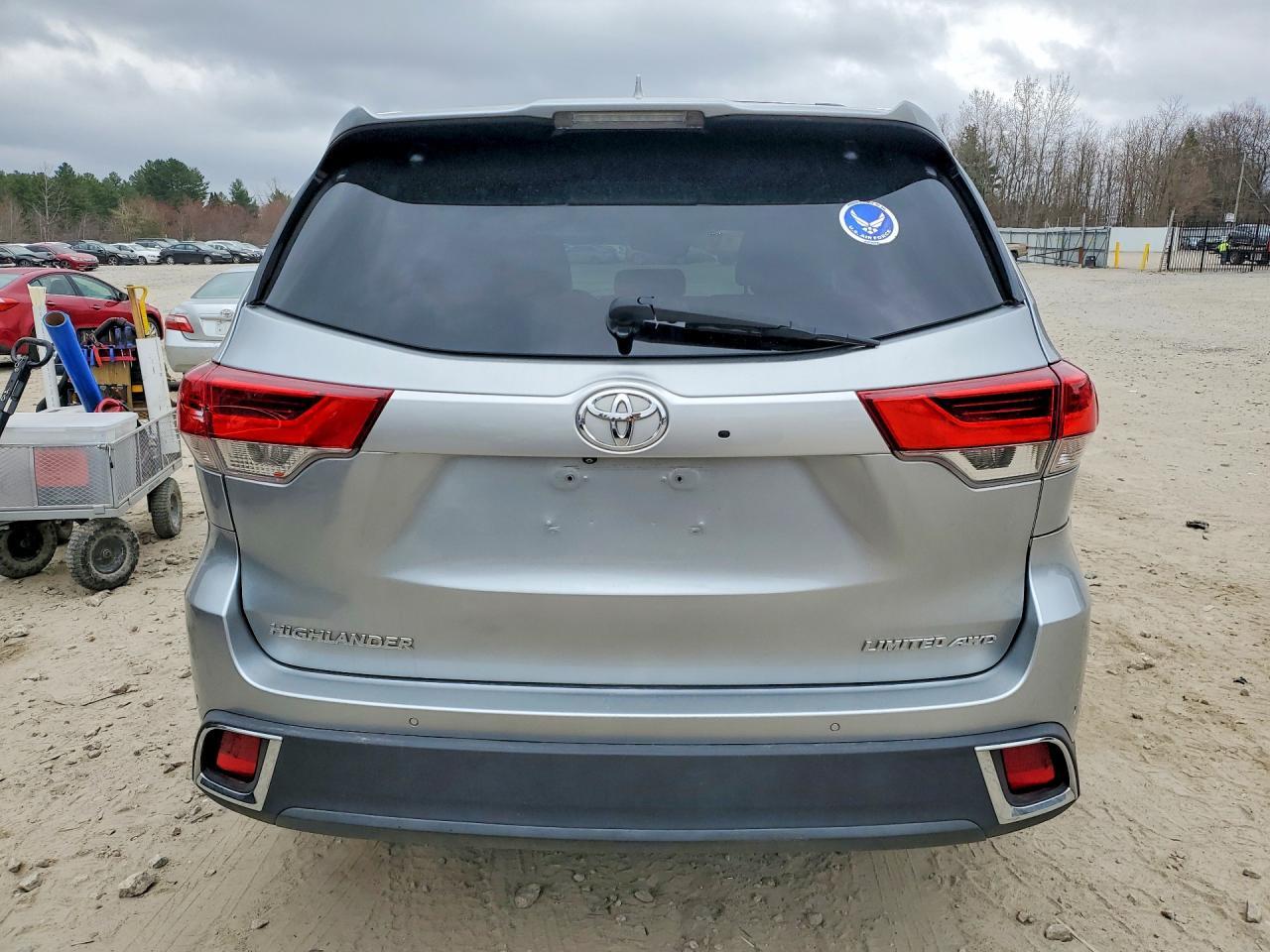 2018 TOYOTA HIGHLANDER