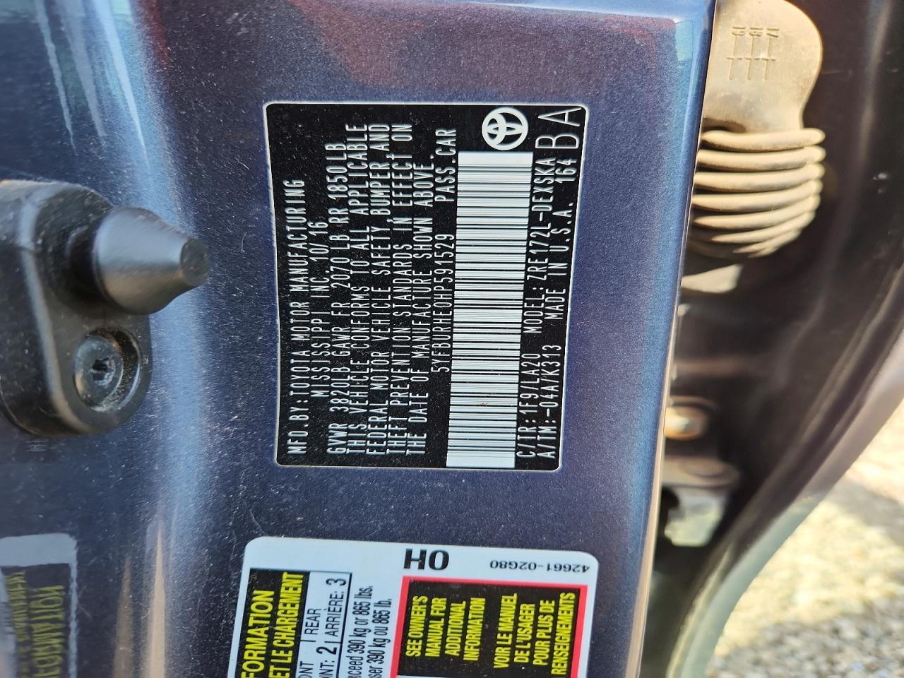 2017 TOYOTA COROLLA