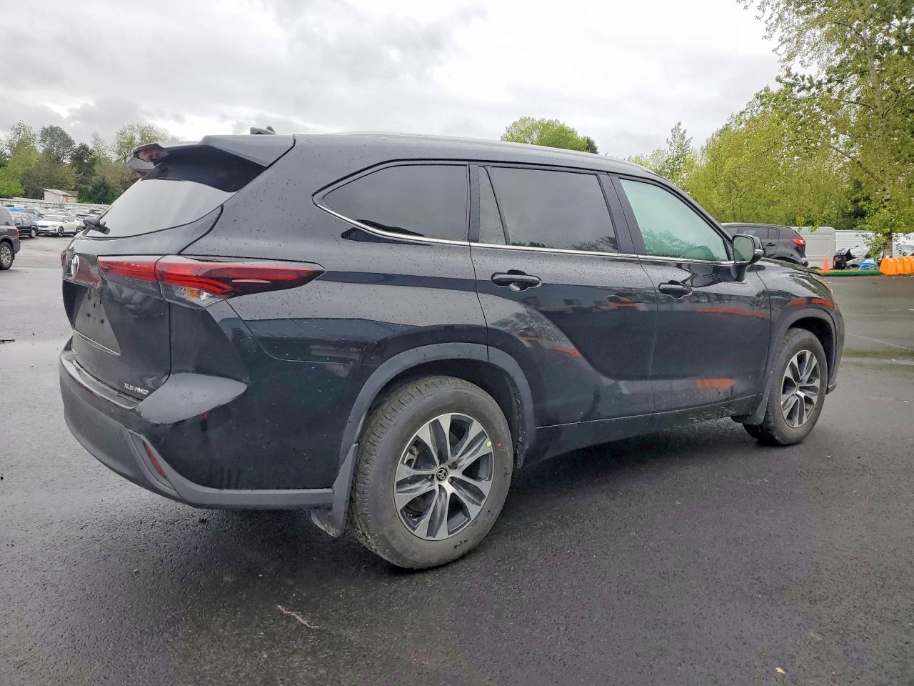 2026 TOYOTA HIGHLANDER
