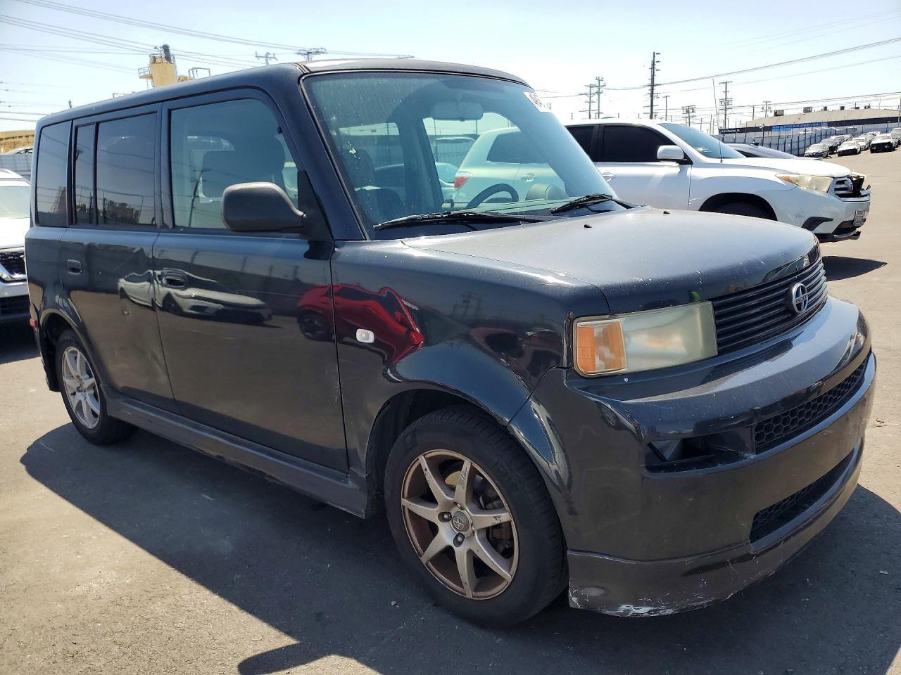 2006 TOYOTA SCION