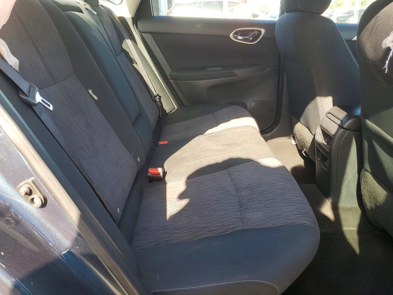 2015 NISSAN SENTRA