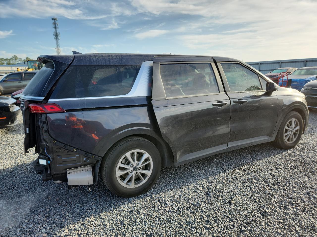 2024 KIA Carnival