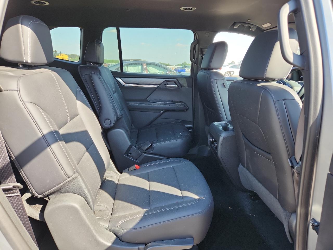 2024 GMC ACADIA