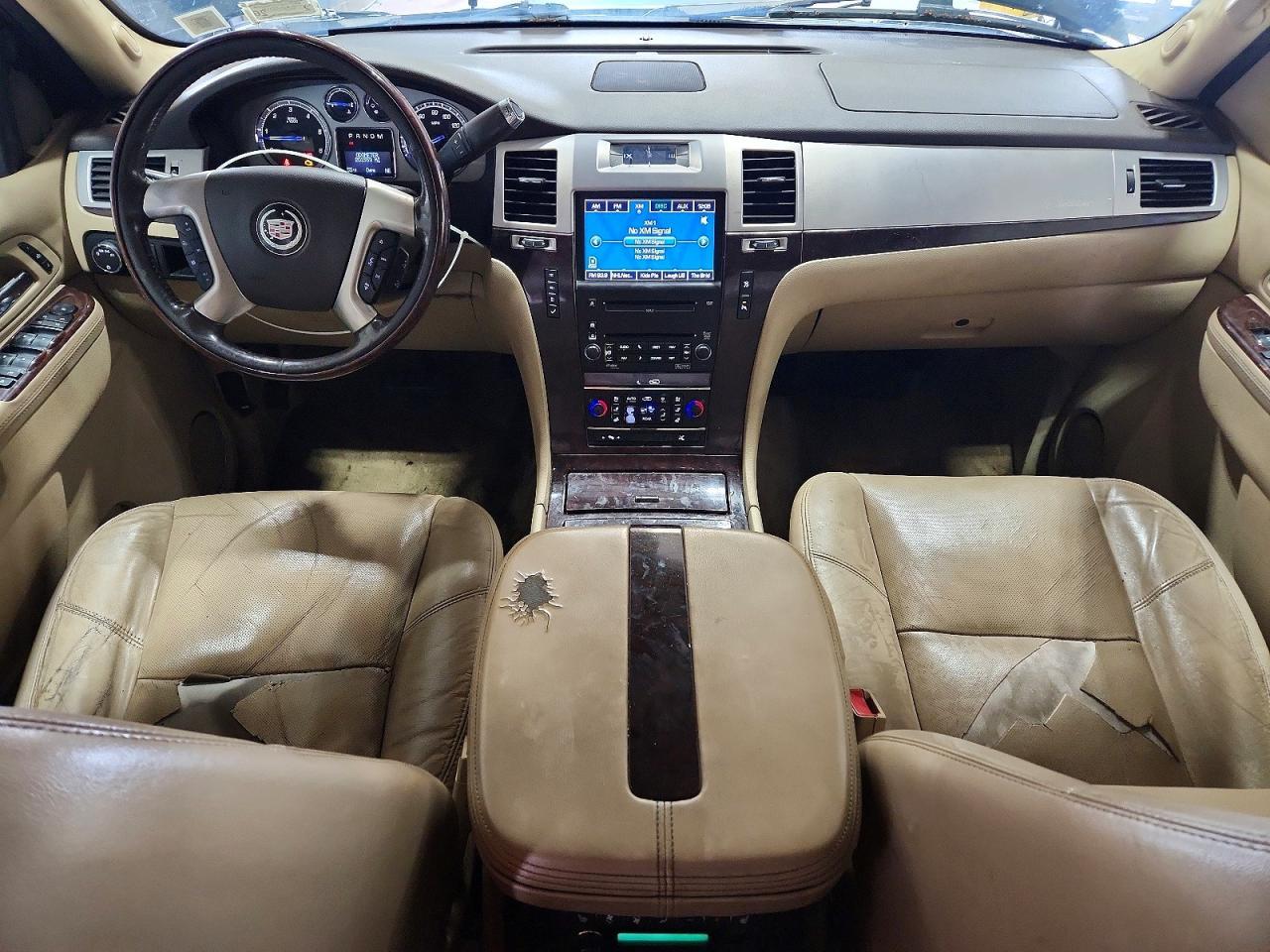 2010 CADILLAC Escalade ESV