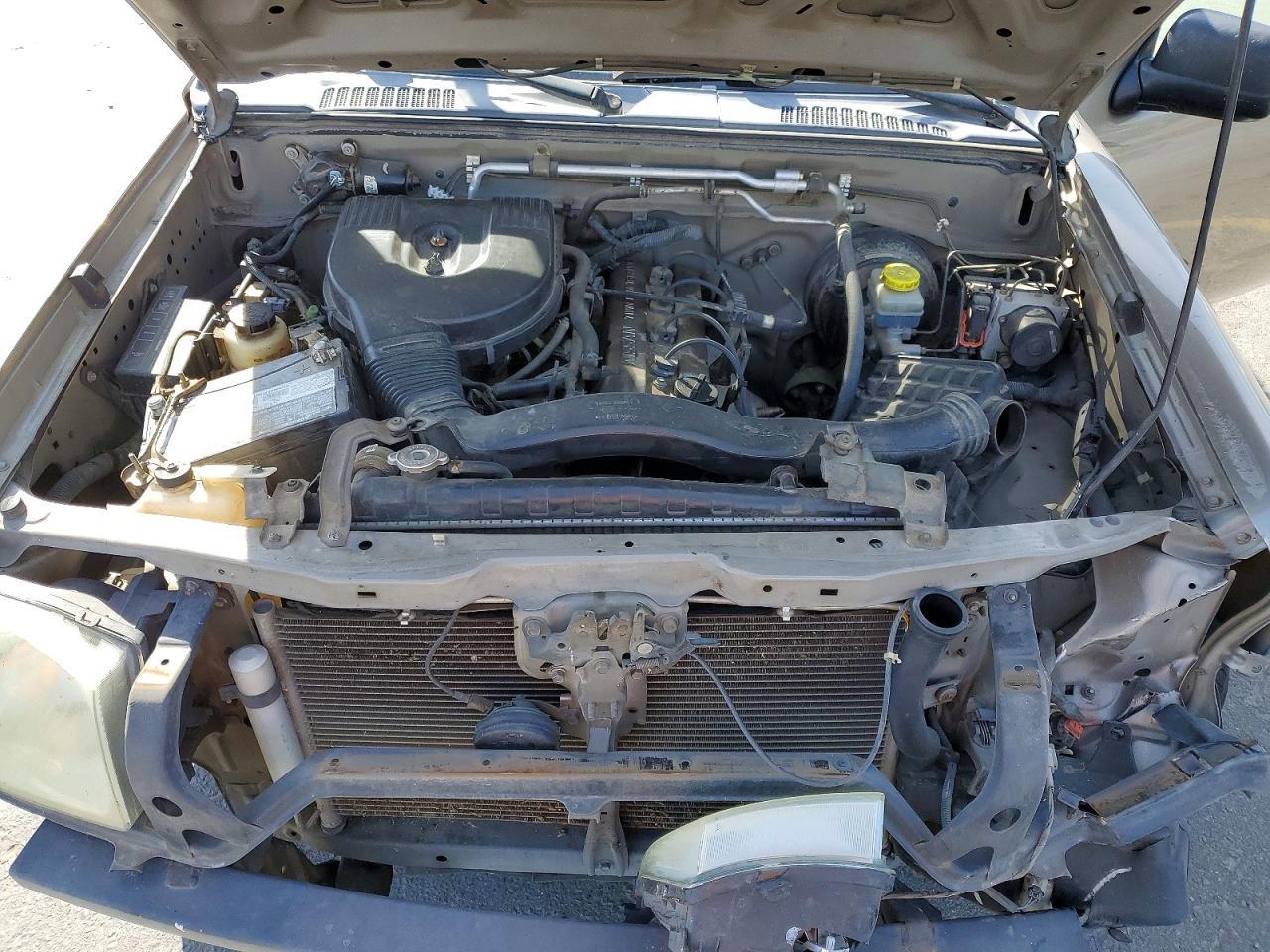 2004 NISSAN Frontier