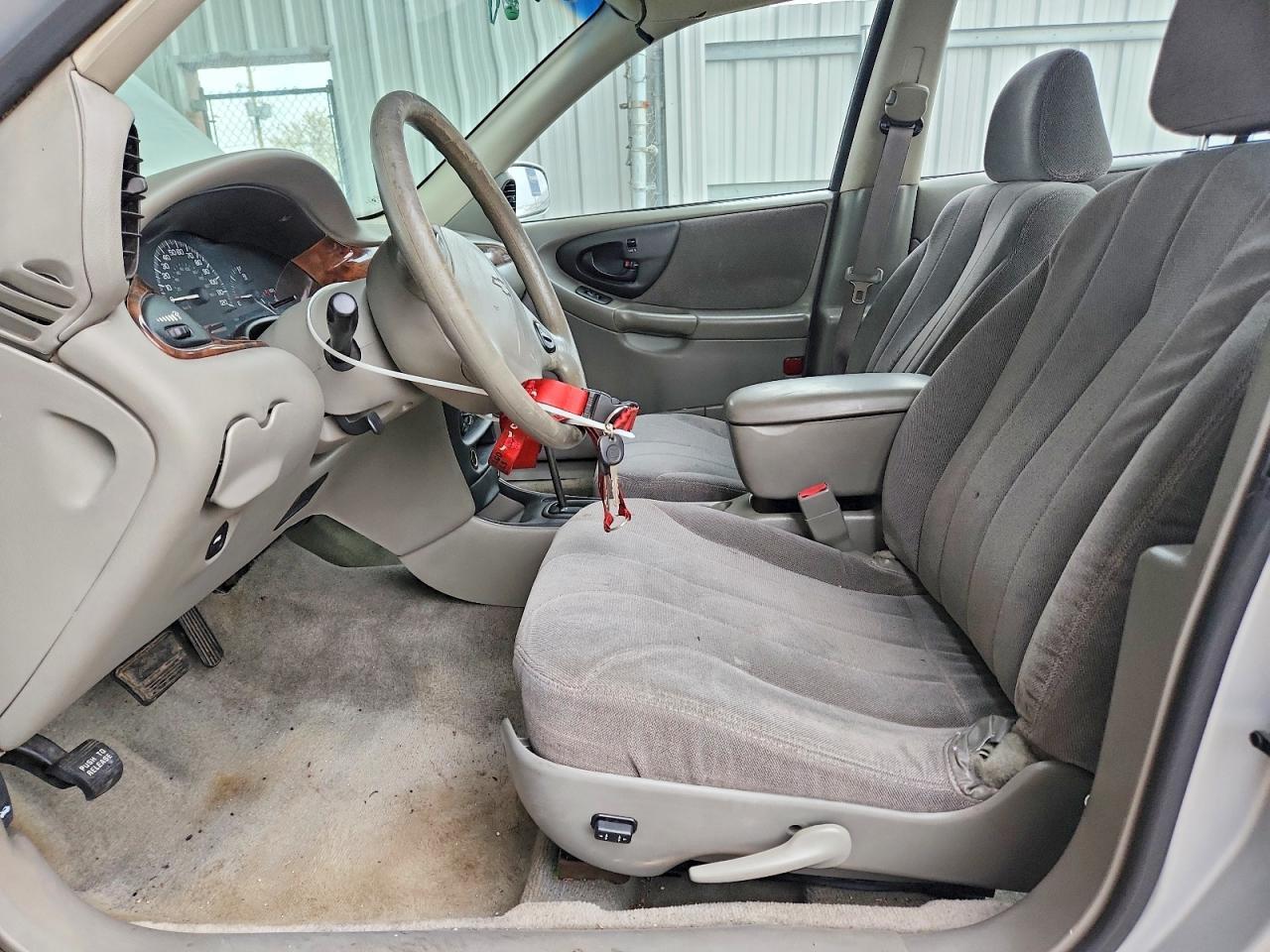 2001 CHEVROLET MALIBU