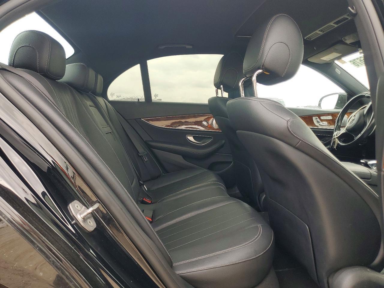 2017 MERCEDES-BENZ E-Class