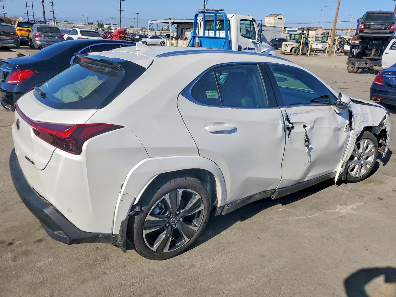 2025 LEXUS UX 300H