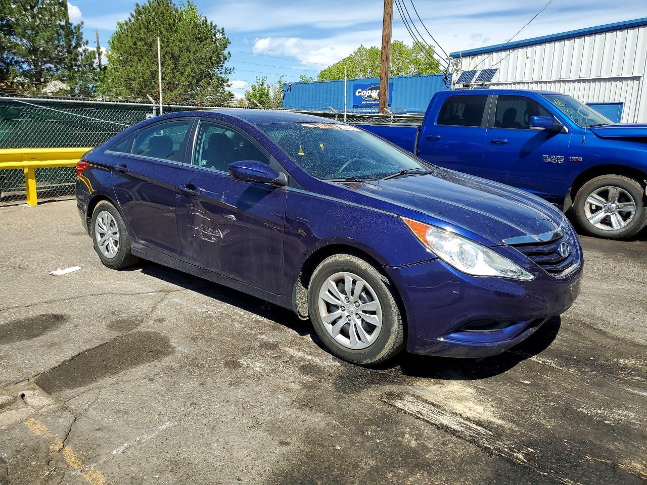 2011 HYUNDAI SONATA