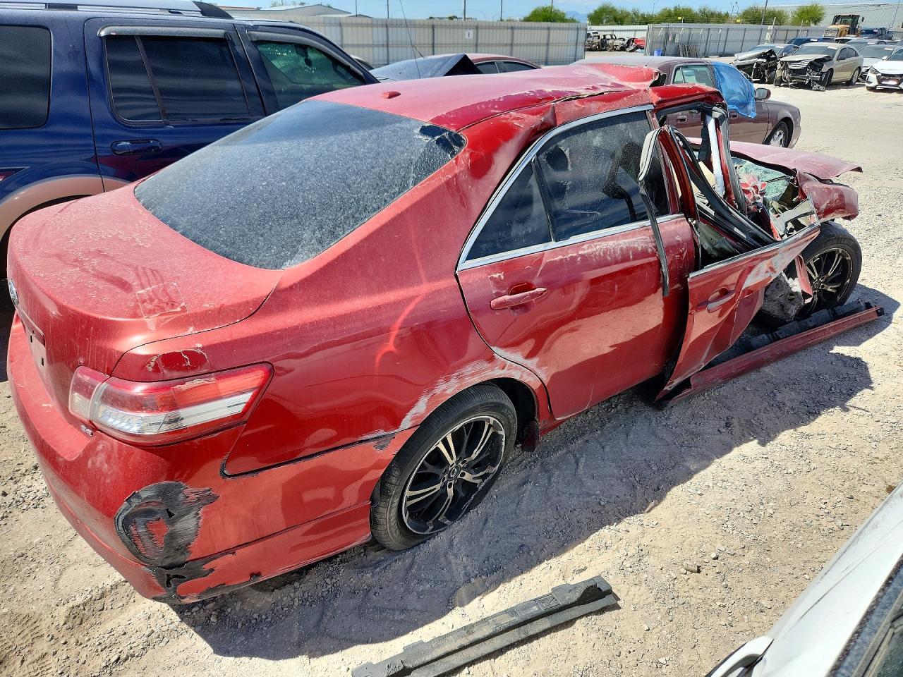 2010 TOYOTA CAMRY