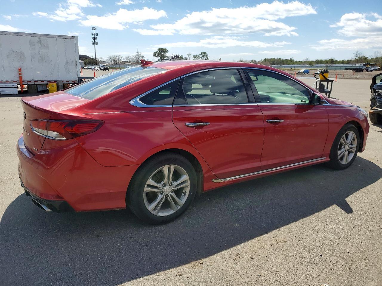 2018 HYUNDAI SONATA