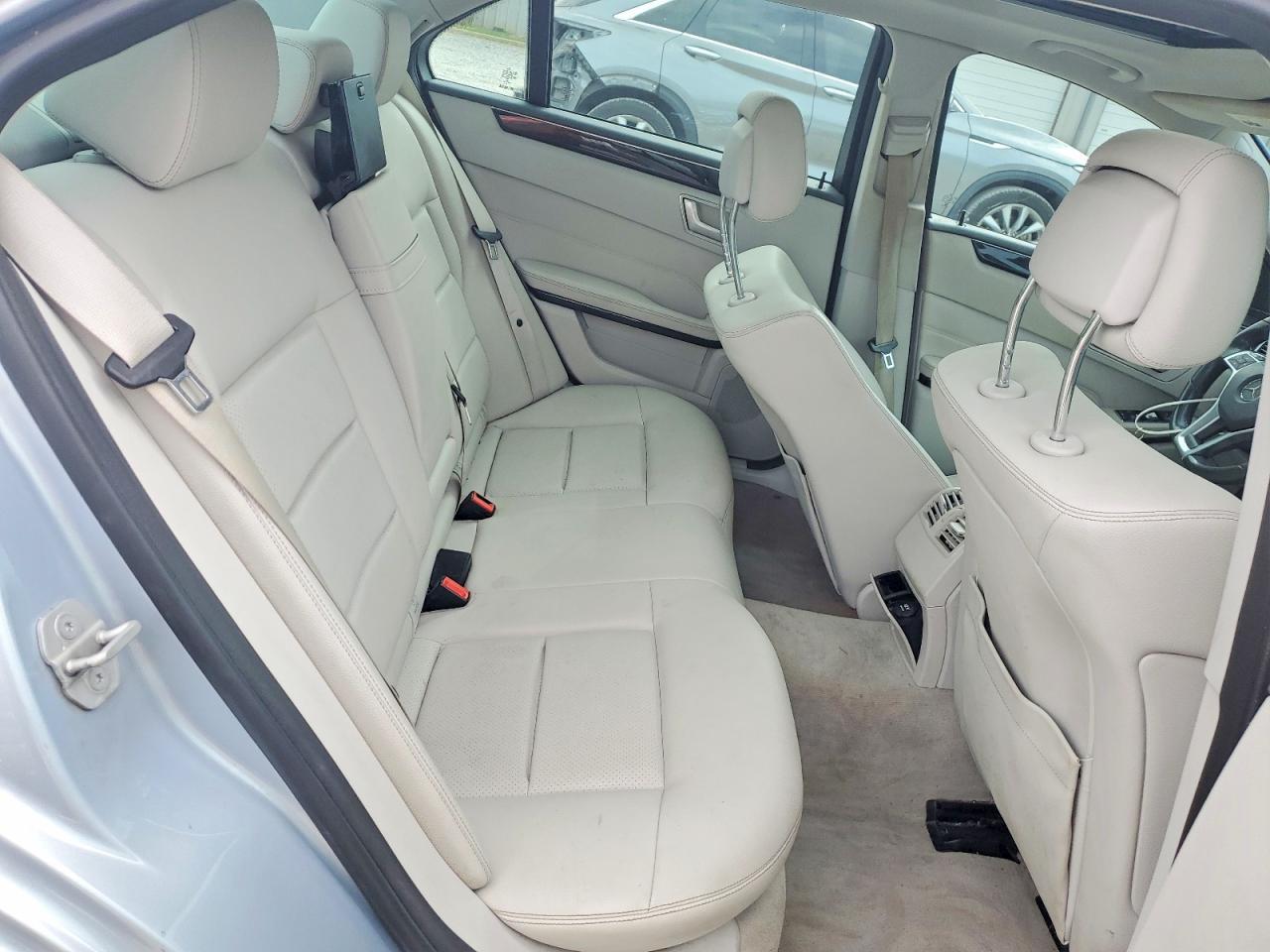 2016 MERCEDES-BENZ E-Class