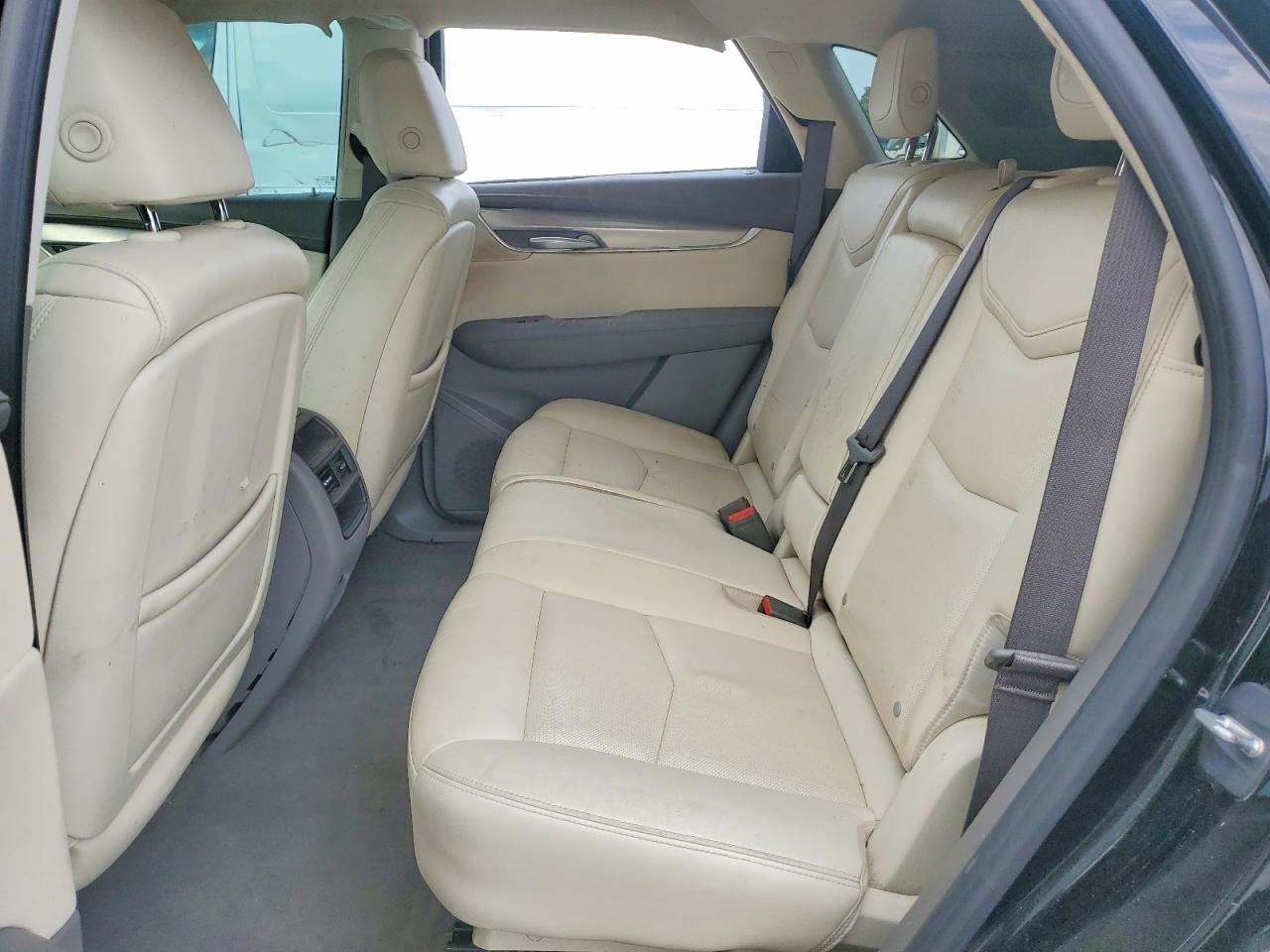 2018 CADILLAC XT5