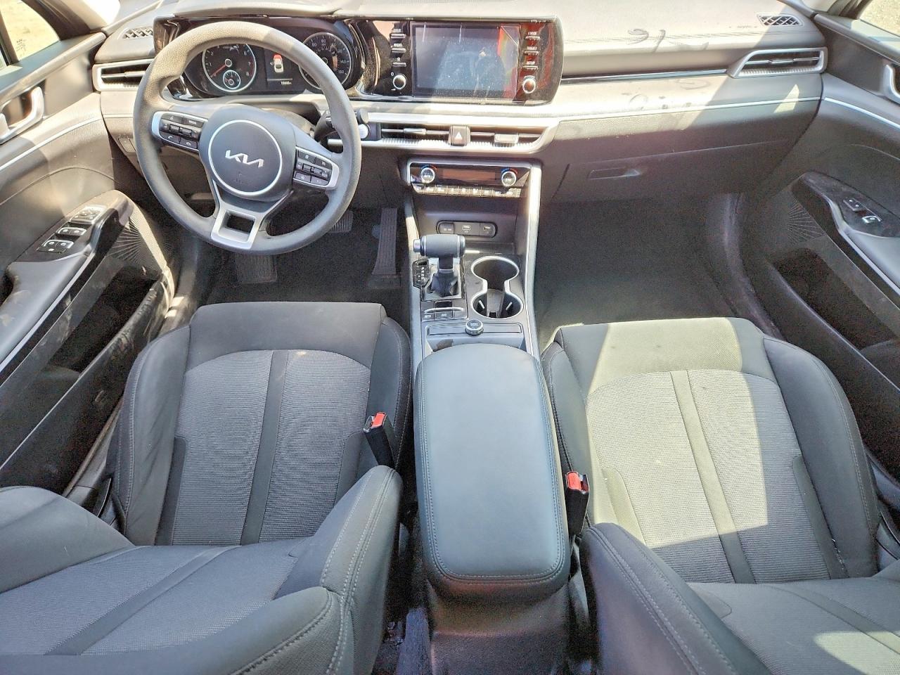 2023 KIA K5