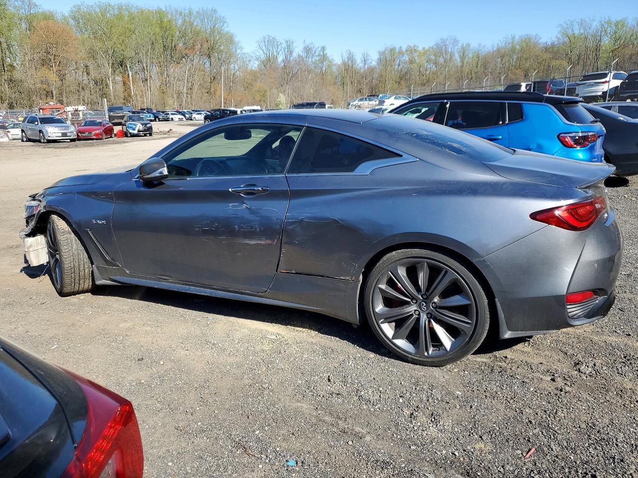 2017 INFINITI Q60
