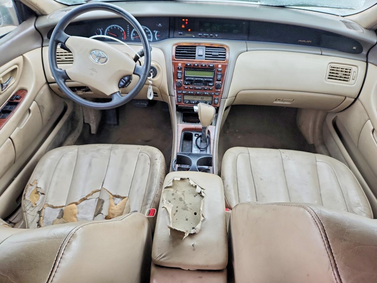 2002 TOYOTA Avalon