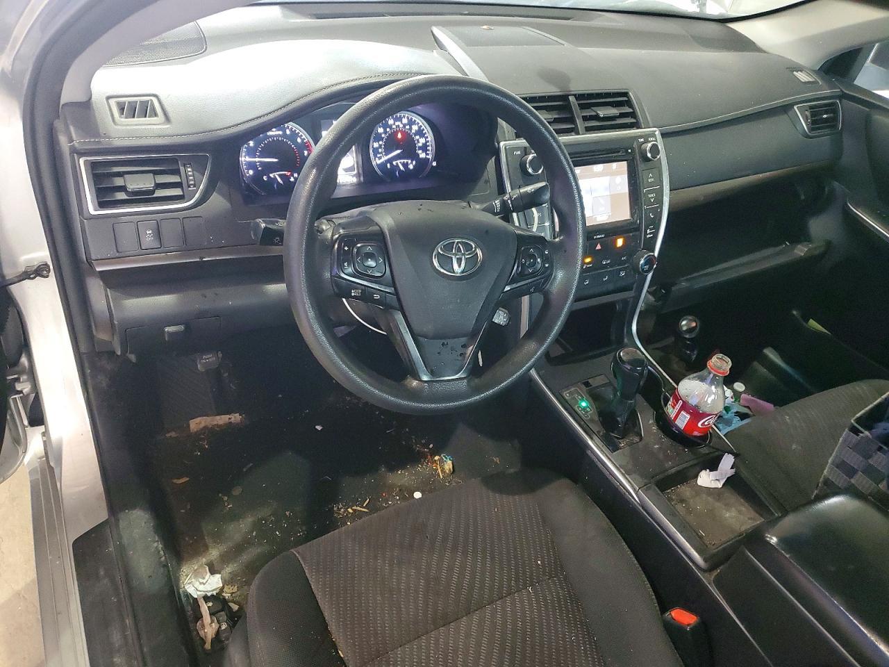 2017 TOYOTA CAMRY