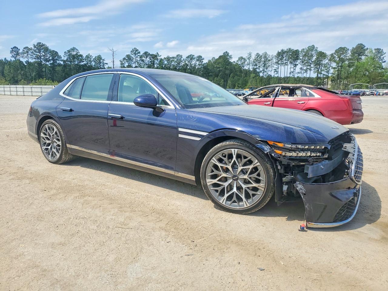 2025 GENESIS G90