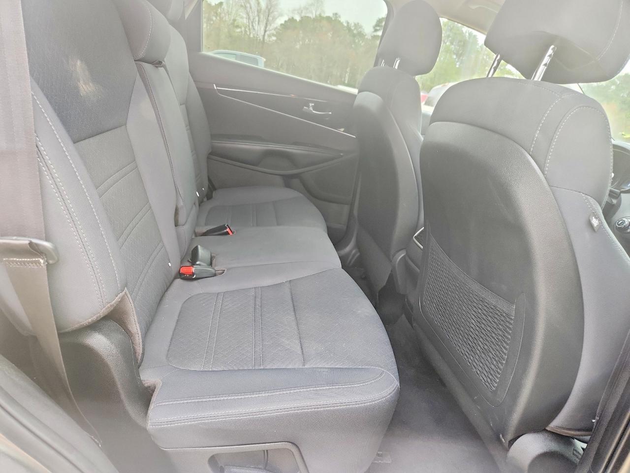 2017 KIA SORENTO