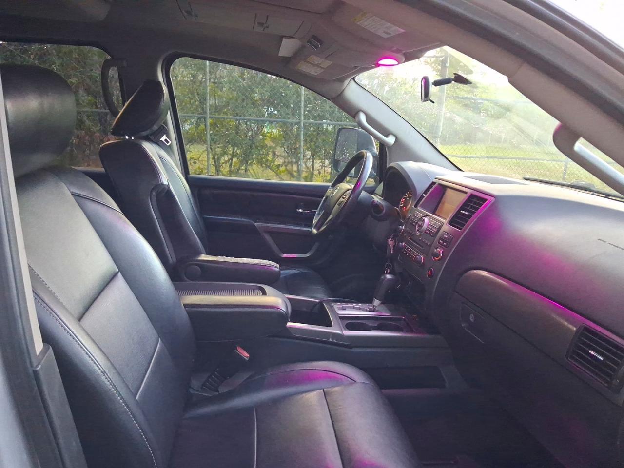 2015 NISSAN Armada