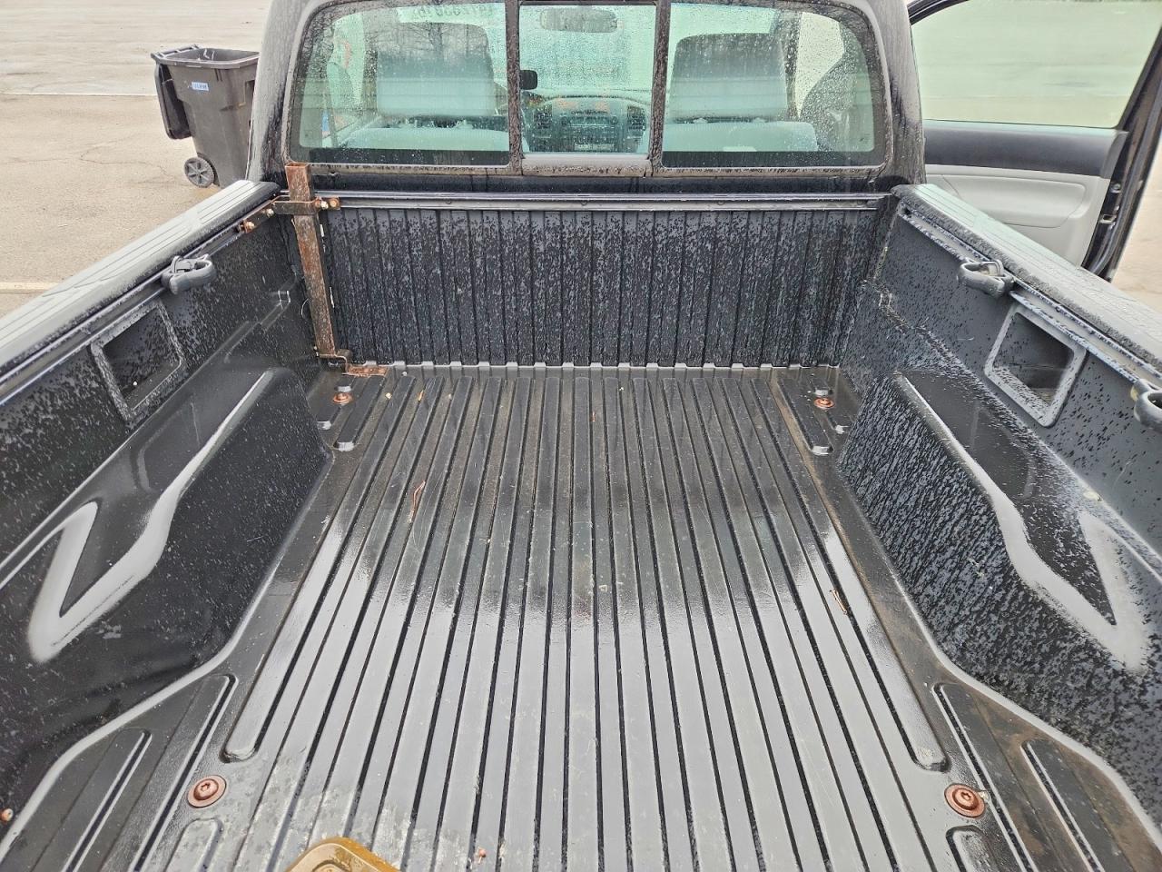 2011 TOYOTA TACOMA
