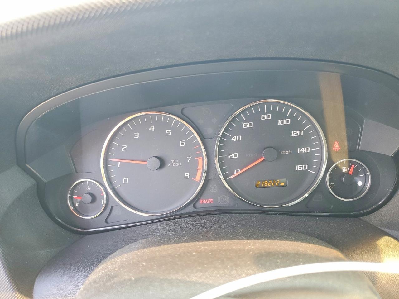 2005 CADILLAC SRX