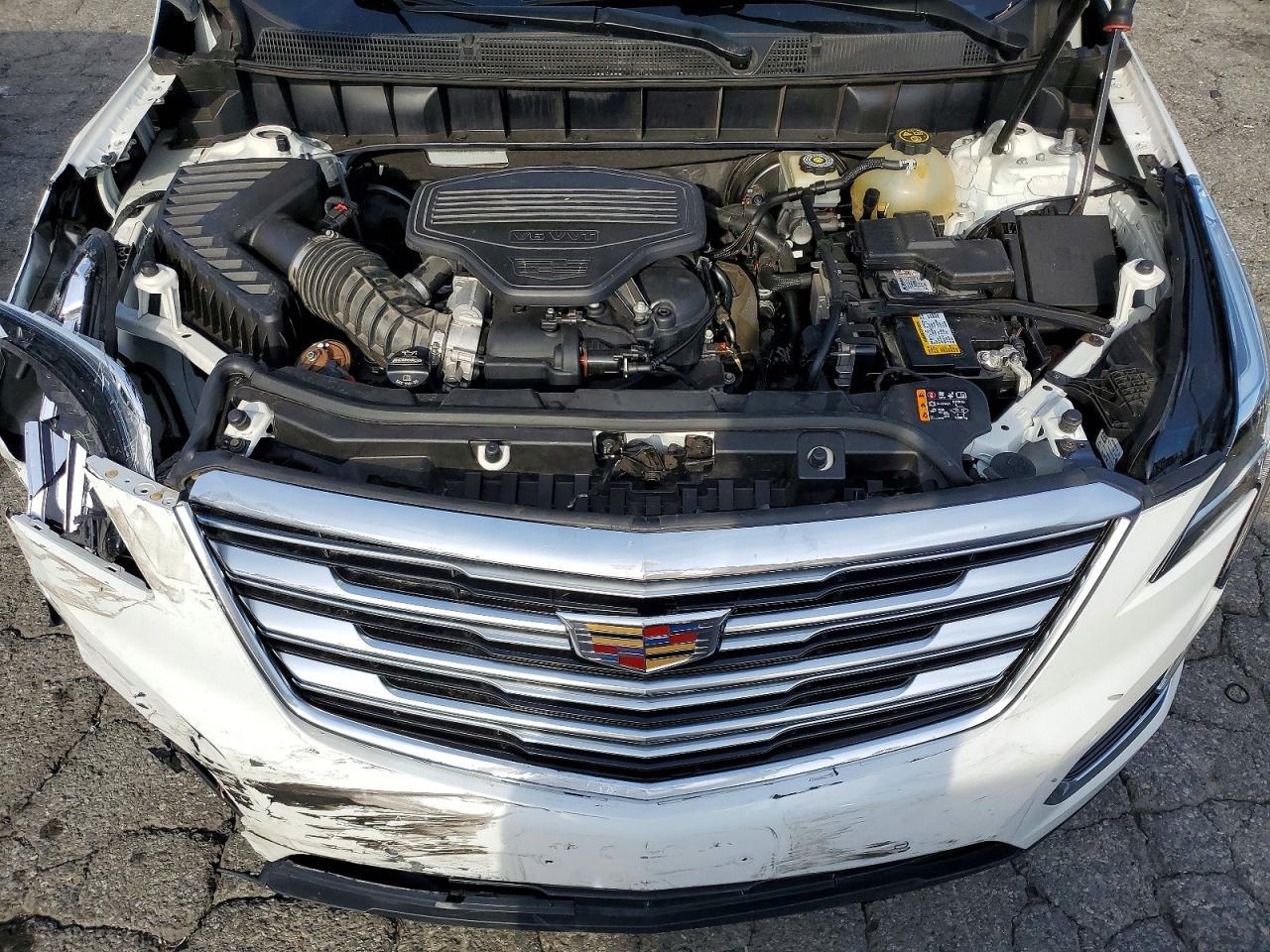 2018 CADILLAC XT5
