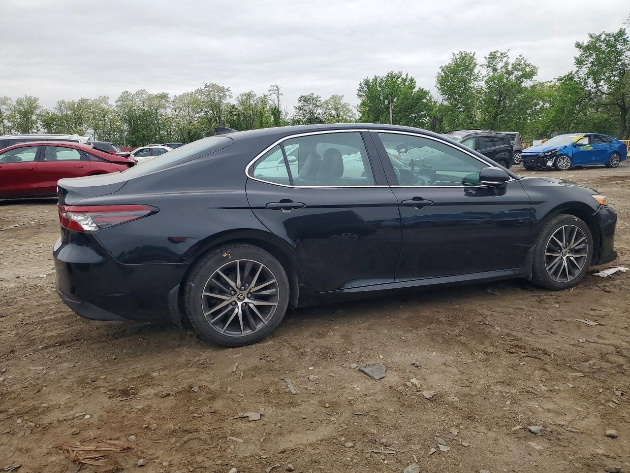 2021 TOYOTA CAMRY