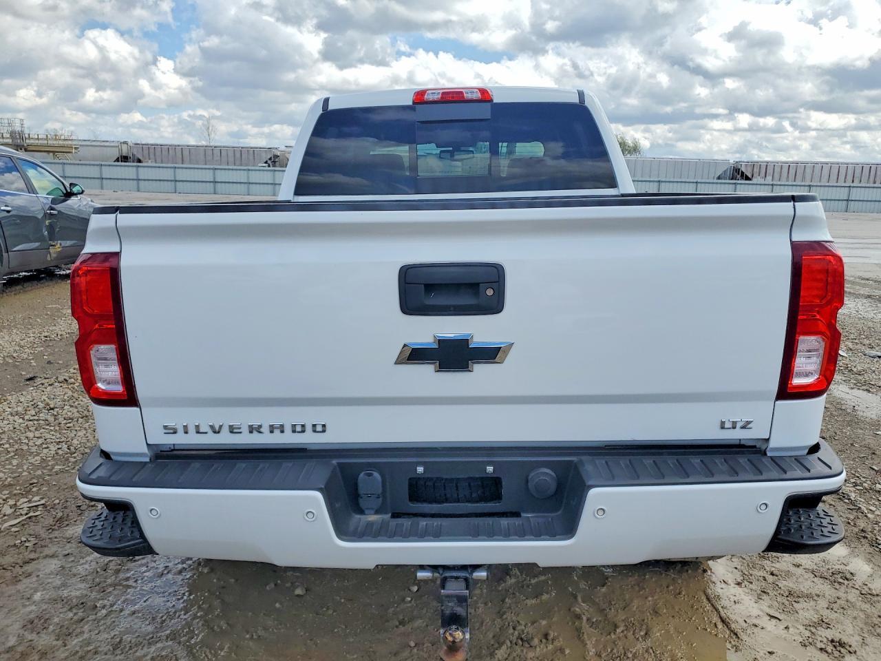 2017 CHEVROLET Silverado