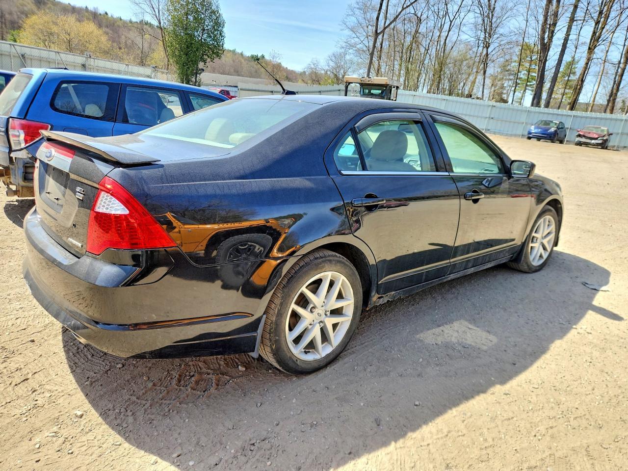 2011 FORD FUSION