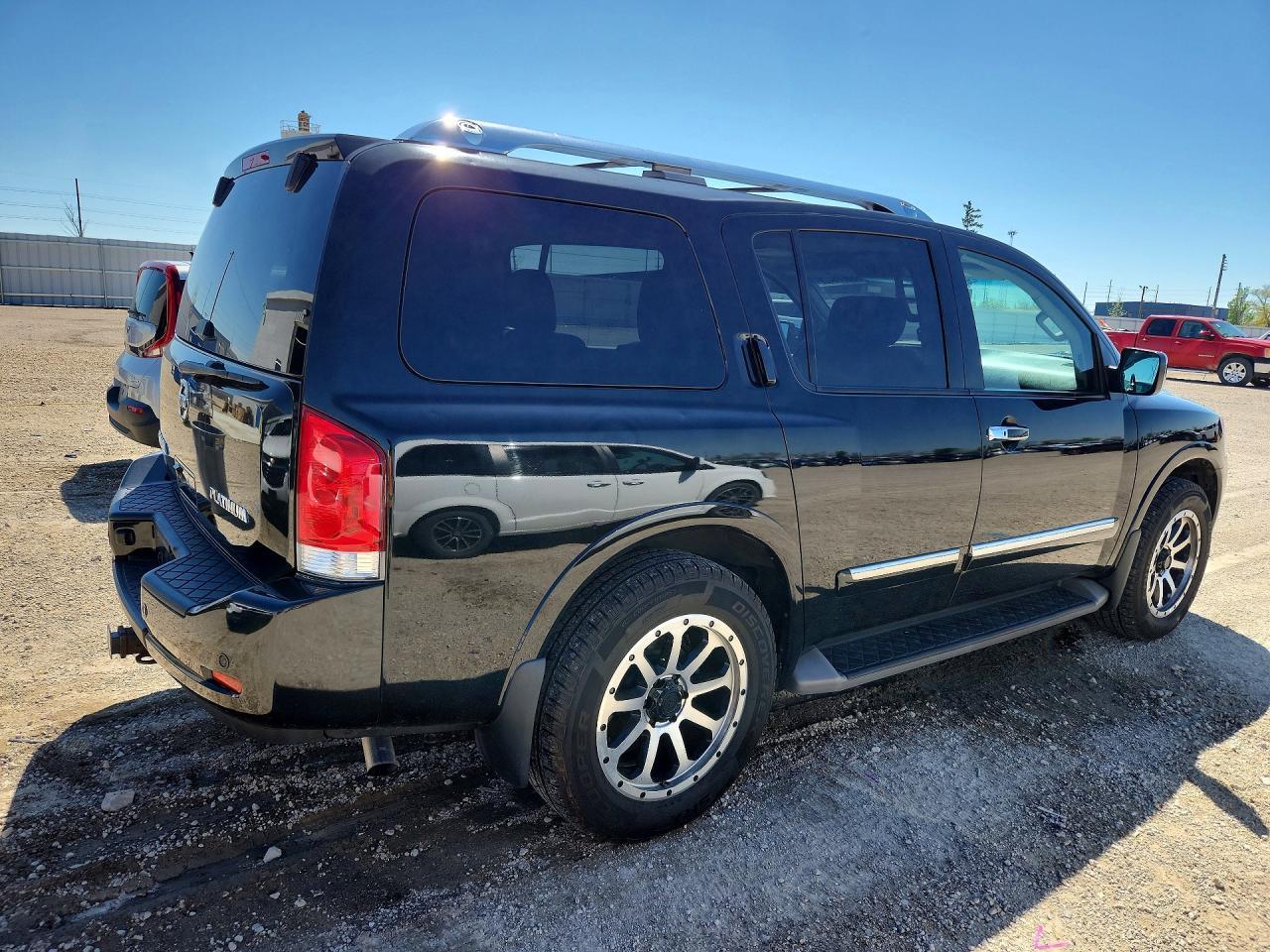 2015 NISSAN Armada