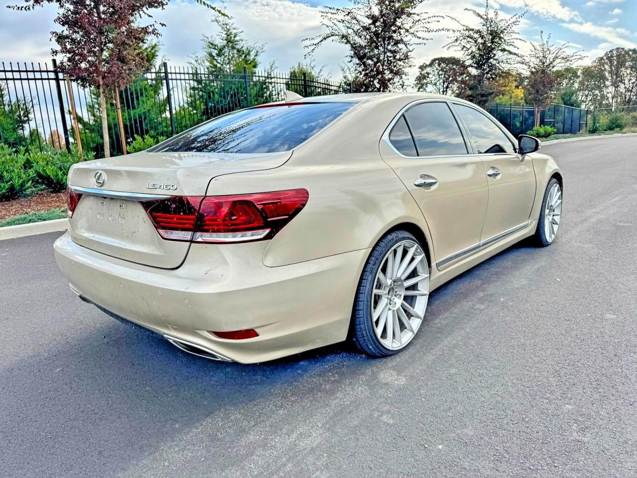 2017 LEXUS LS 460