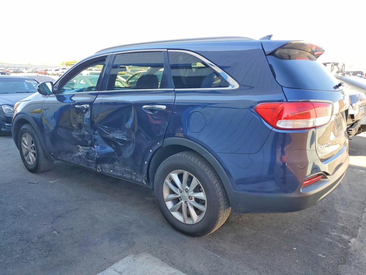 2017 KIA SORENTO