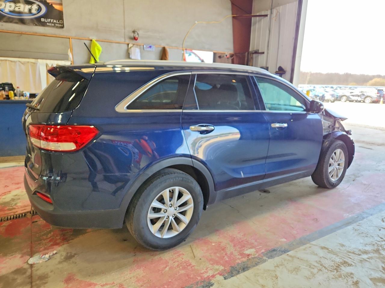 2017 KIA SORENTO