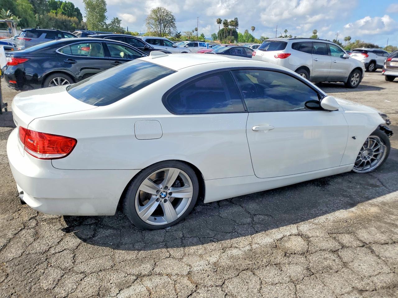 2009 BMW 3 SERIES