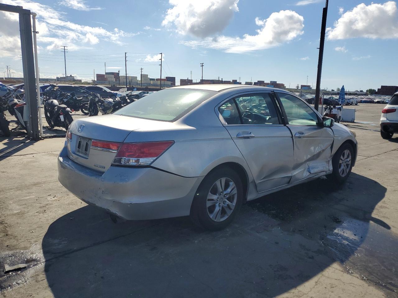 2012 HONDA ACCORD