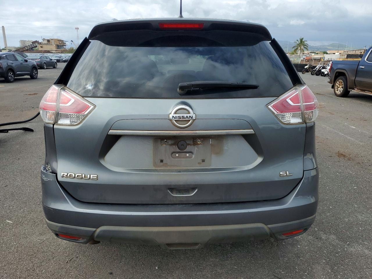 2015 NISSAN ROGUE